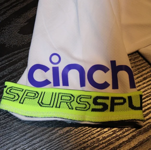 Authentic Tottenham Jersey 2022 - 2023 - Picture 4 of 9